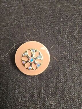 STYLE DOTS Original Peach Flower Enamel & Crystal Snap